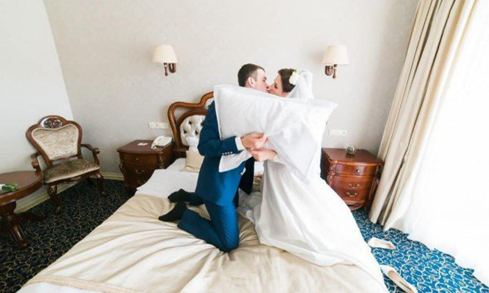 Hướng Dẫn Chọn Chăn Ga Gối Hoàn Hảo Cho Ngày Cưới