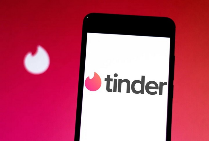 Sử dụng Tinder hoàn toàn miễn phí
