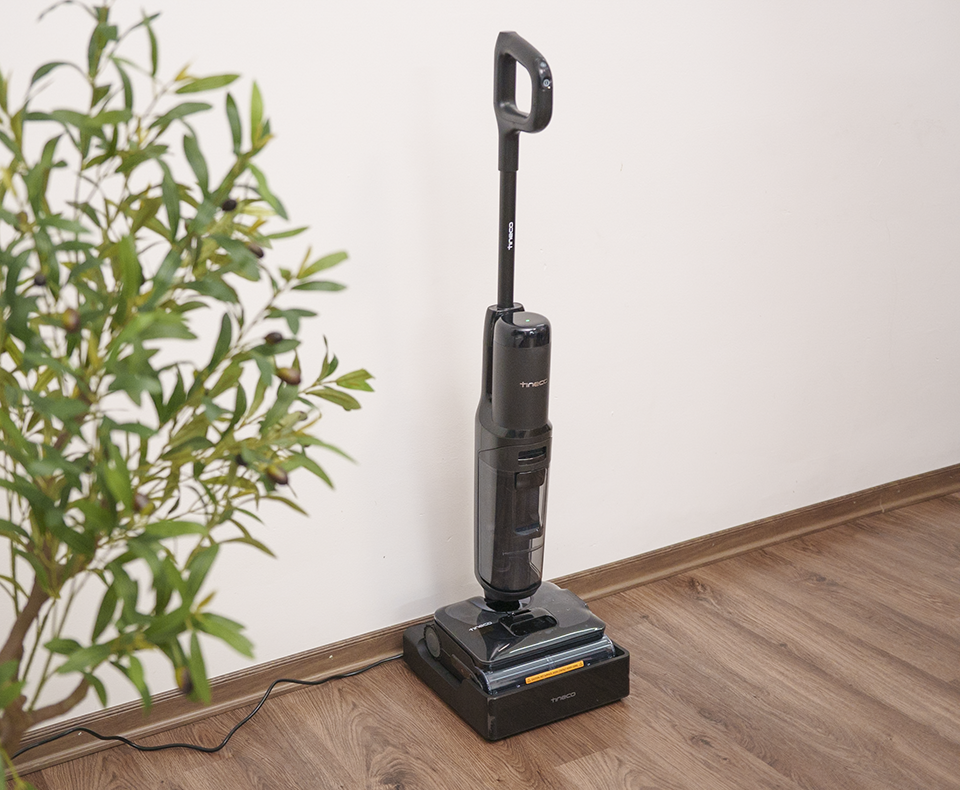 Khám Phá Tineco Floor One i7 Steam: Máy Lau Sàn Đỉnh Cao Với Công Nghệ Hơi Nước Nóng