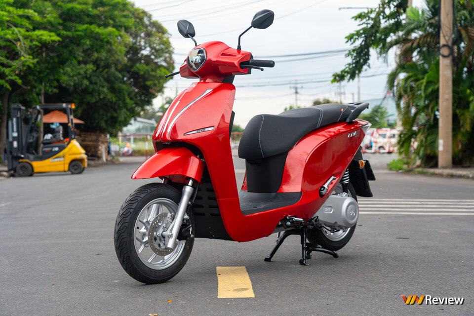 Khám Phá Dat Bike ERA: Giải Pháp Xe Máy Điện Thực Dụng Dành Cho Gia Đình Việt